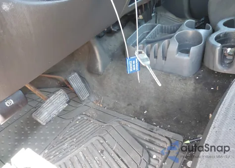 2005 GMC Sierra 1500 Work Truck from USA, damaged, VIN 1GTEC14X45Z119117